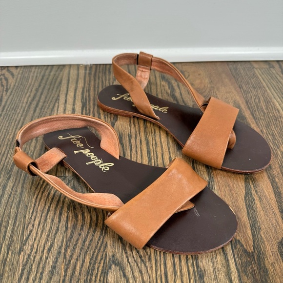 Free People Under Wraps tan Leather Sandal Size 6/36 - Picture 1 of 6